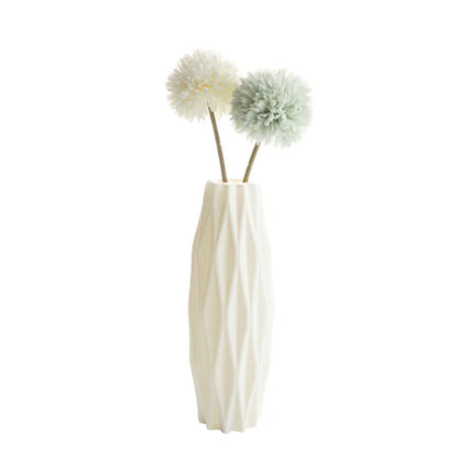 White Plastic Vase for Home Decoration